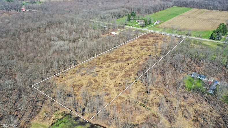 Ville 09-101705 Warren Meadville Kinsman OH 44428