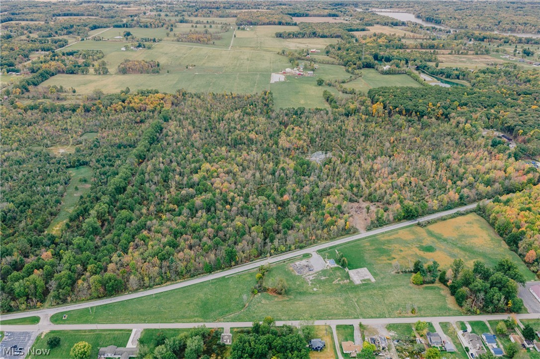 Mahoning Avenue Lake Milton OH 44429