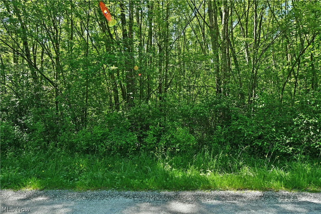 Airport Road NW Warren OH 44481
