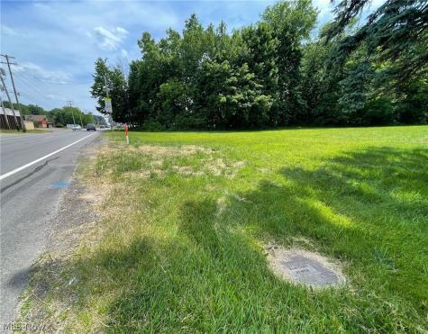 V/l Massillon Road Akron OH 44312