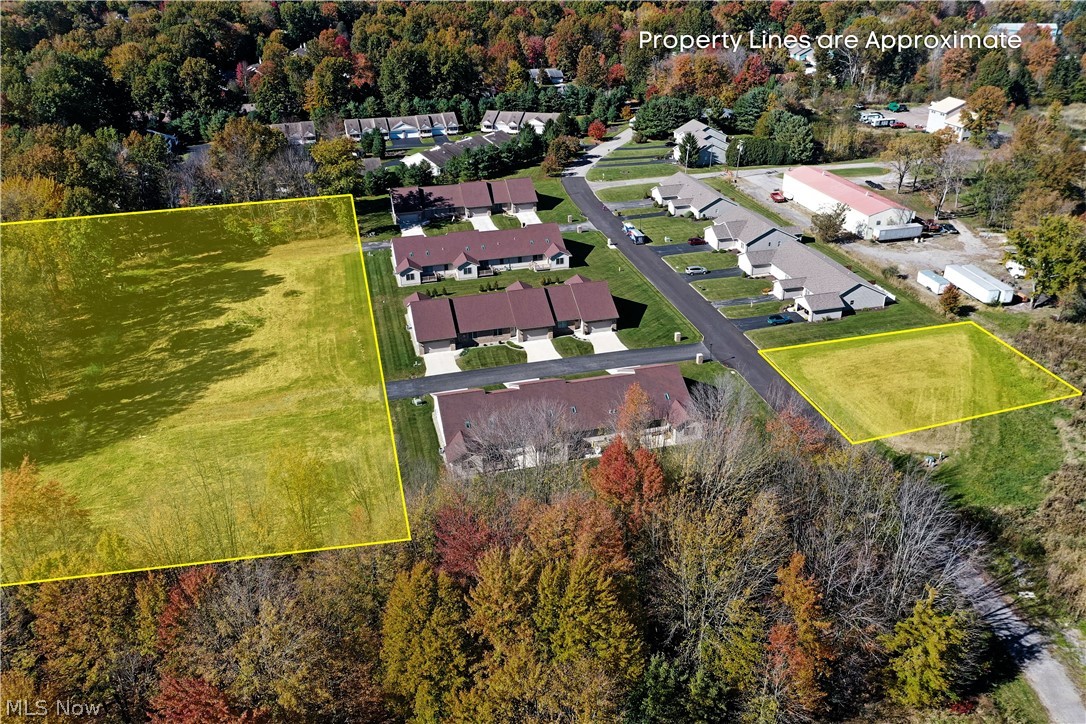 10 Bayview Circle Cortland OH 44410