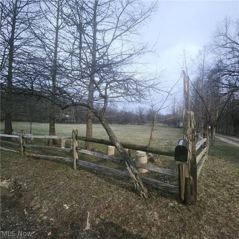 7640 S Eastland Road Middleburg Heights OH 44017