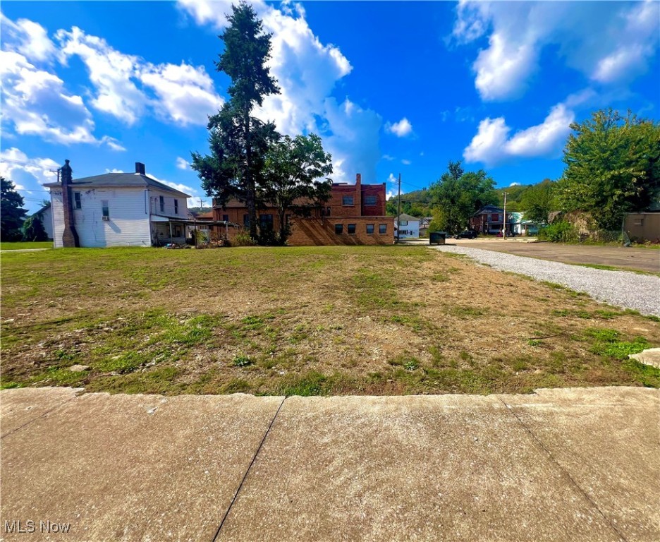 107 N 5th Street Toronto OH 43964