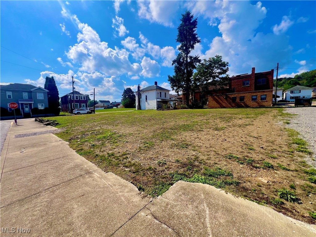 107 N 5th Street Toronto OH 43964