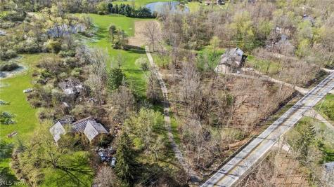 River Road Hinckley OH 44233