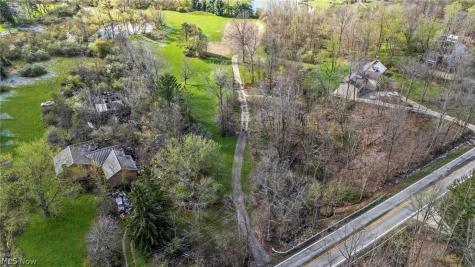 River Road Hinckley OH 44233