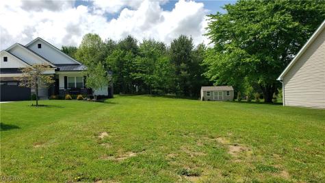 10937 Fox Den Circle Garrettsville OH 44231