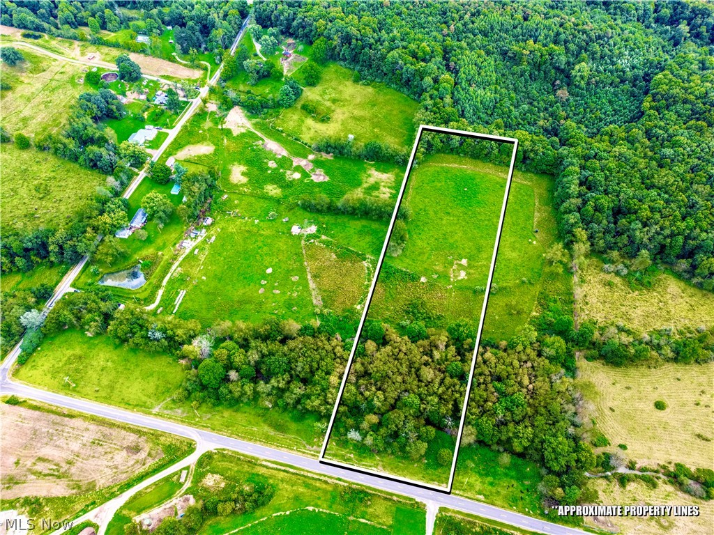 Indian Run Avenue SE Waynesburg OH 44688