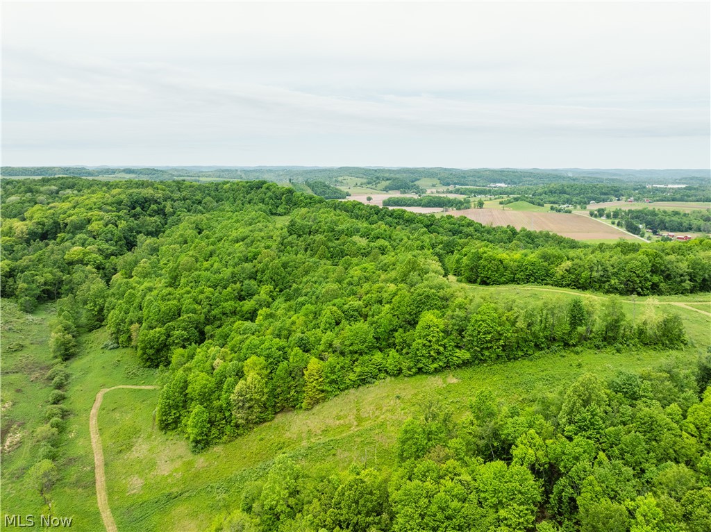 Edie Hill Road Uhrichsville OH 44683