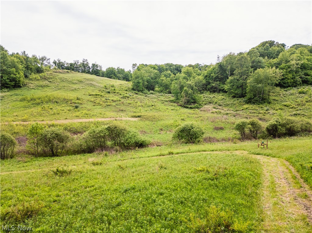 Edie Hill Road Uhrichsville OH 44683