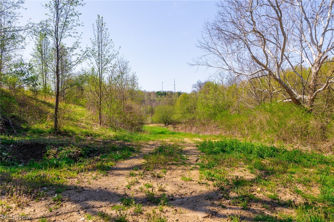 245 Liberty Road New Concord OH 43762