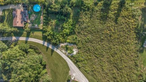 6610 E Wallings Road Brecksville OH 44141