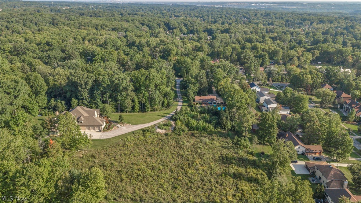 6610 E Wallings Road Brecksville OH 44141