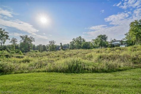 6610 E Wallings Road Brecksville OH 44141