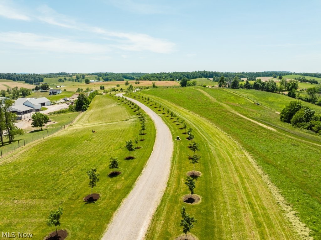 3311 Township Road 157 Sugarcreek OH 44681