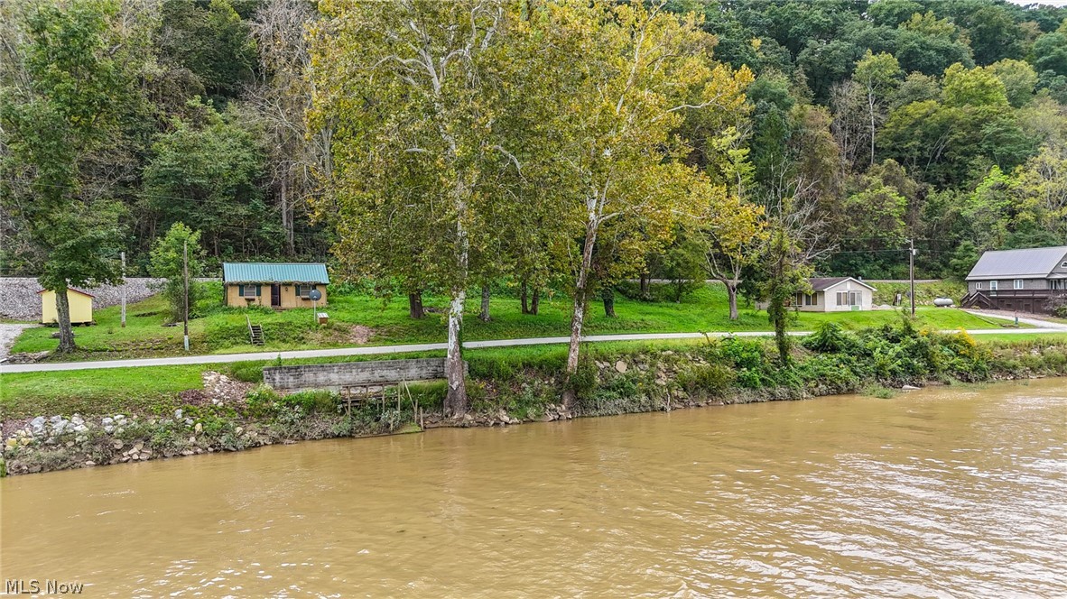 9223 Muskingum River Road Lowell OH 45744