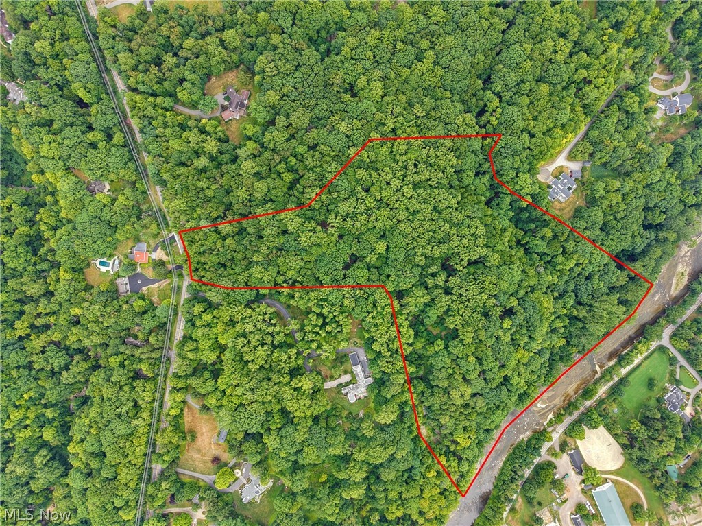 7790 Old Mill Rd. V/l Only Gates Mills OH 44040
