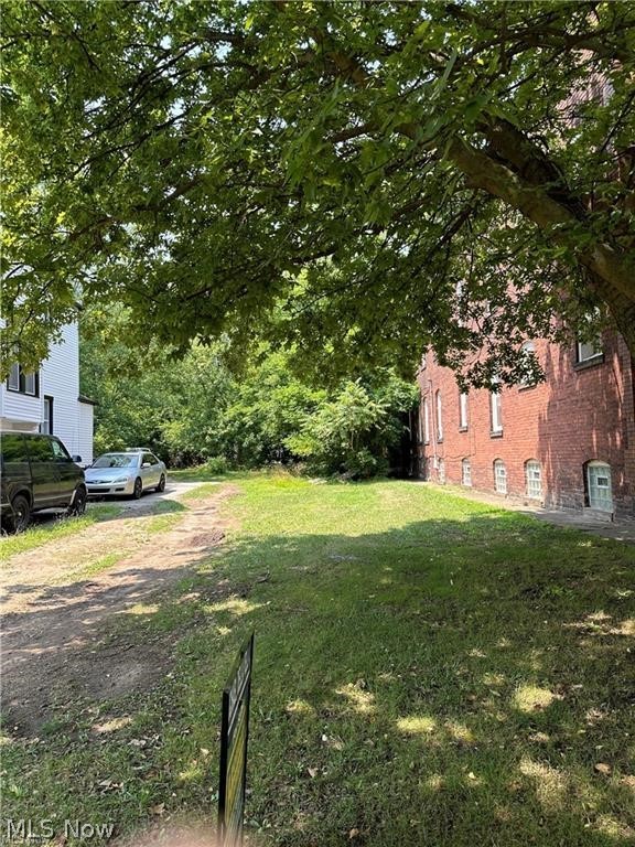 2200 E 100th Street Cleveland OH 44106