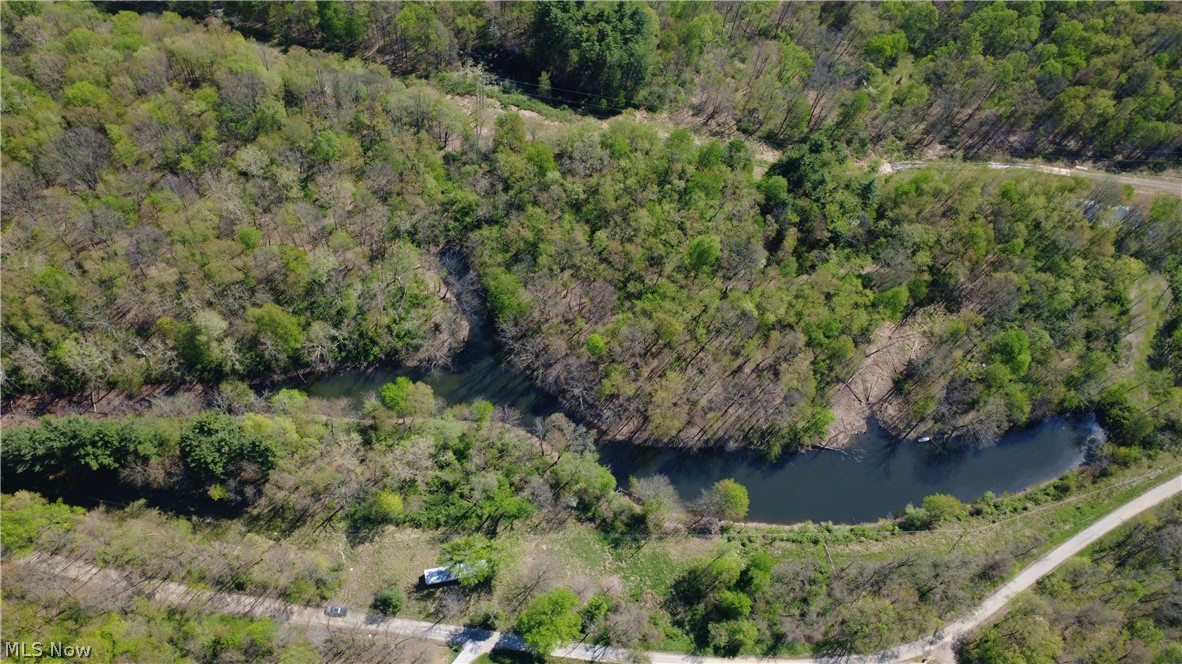 26774 Township Road 37 Coshocton OH 43812