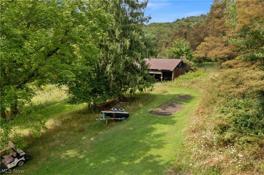 Buzzard Road Wellsville OH 43968
