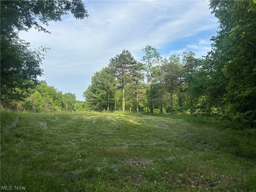12929 Pleasant Valley Road Utica OH 43080