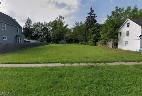 354 10th Street Elyria OH 44035
