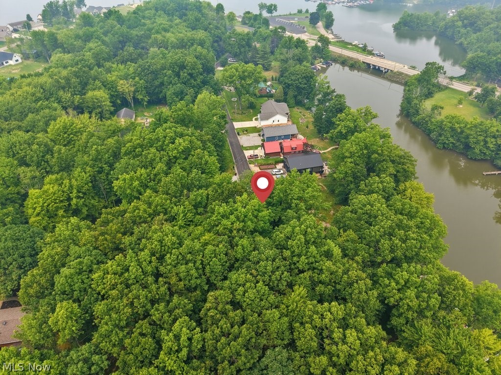 121 Lakeview Street Lake Milton OH 44429
