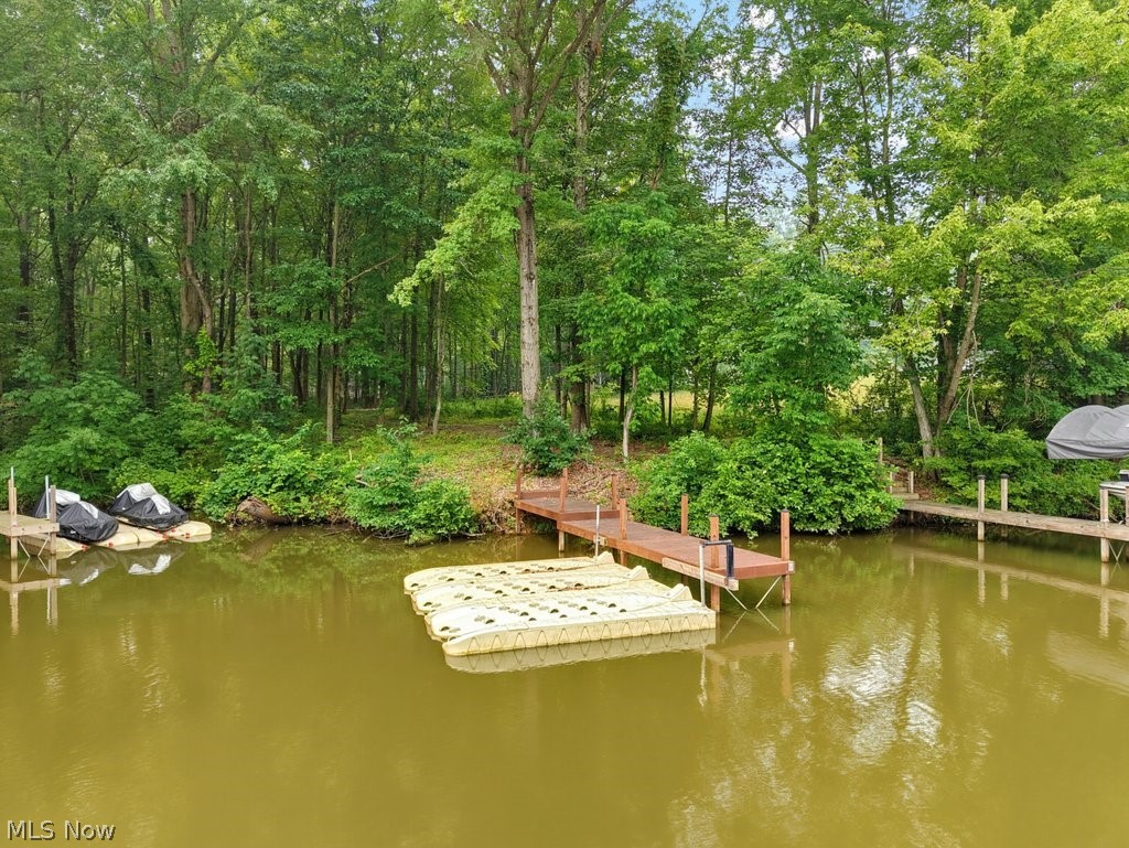 121 Lakeview Street Lake Milton OH 44429