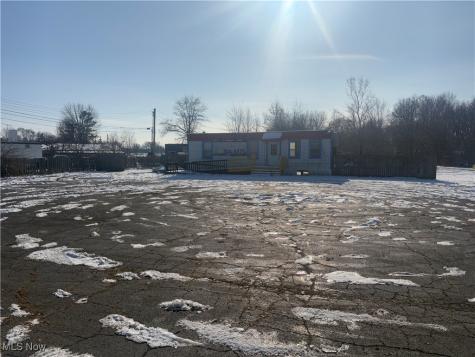 42953 N Ridge Road Elyria OH 44035