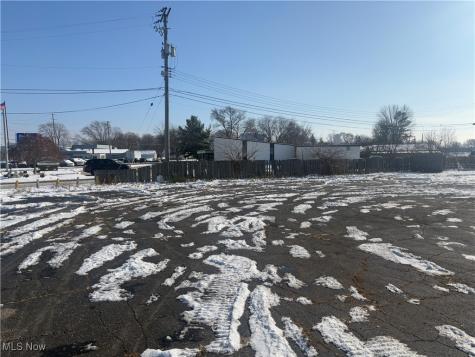 42953 N Ridge Road Elyria OH 44035