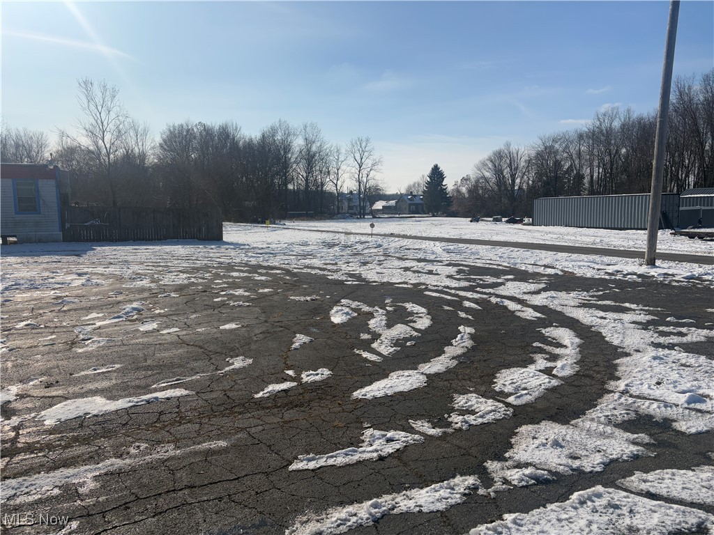 42953 N Ridge Road Elyria OH 44035