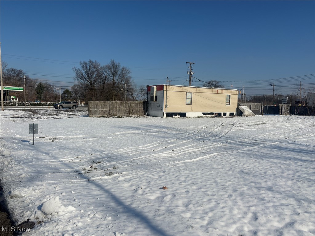 42953 N Ridge Road Elyria OH 44035