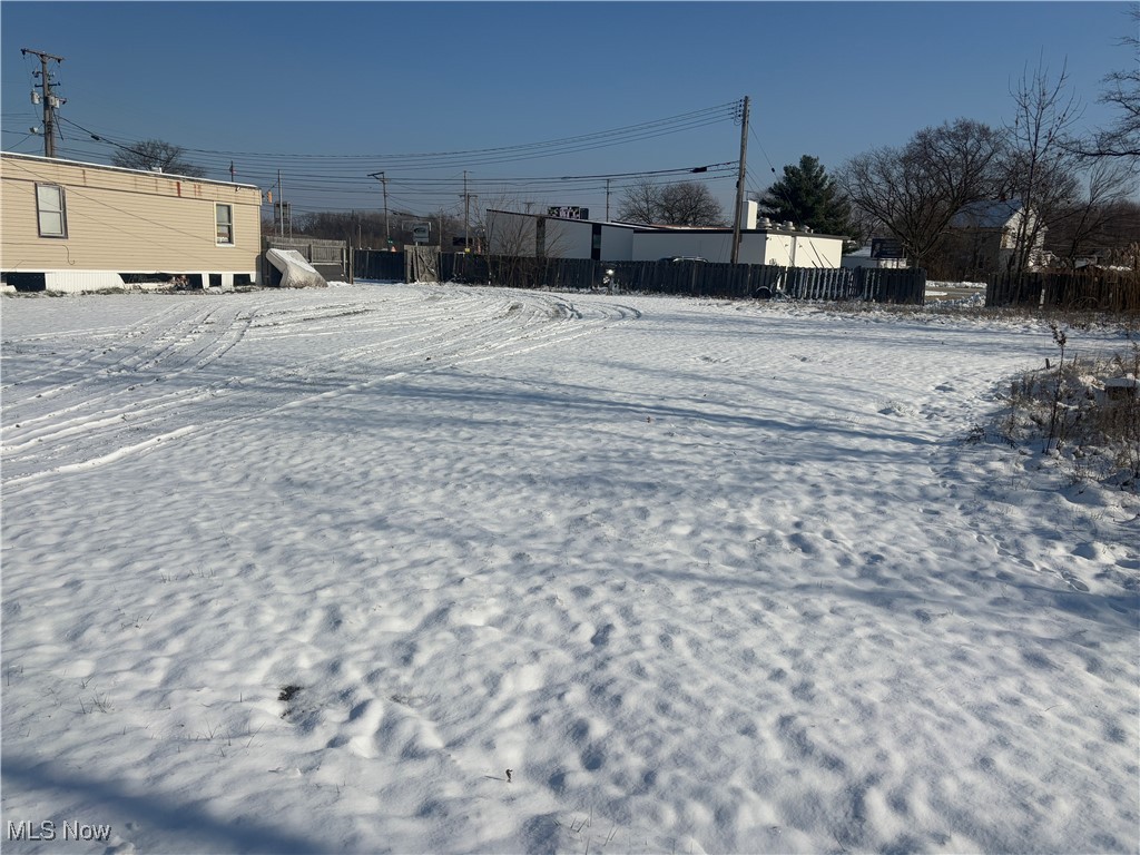 42953 N Ridge Road Elyria OH 44035