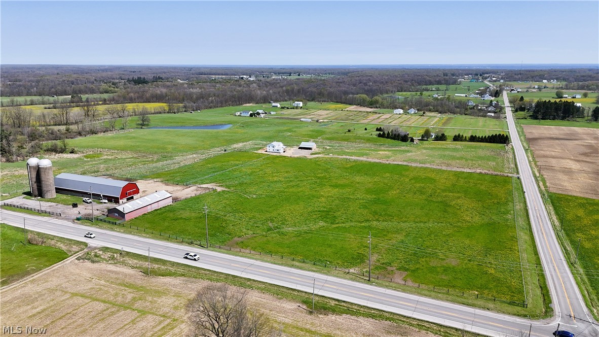 Burton Windsor Road Middlefield OH 44062