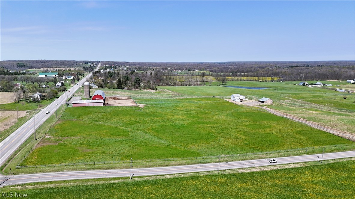 Burton Windsor Road Middlefield OH 44062