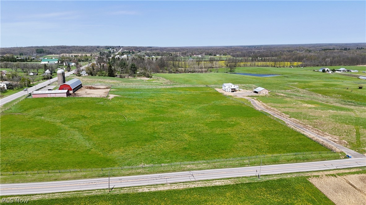 Burton Windsor Road Middlefield OH 44062