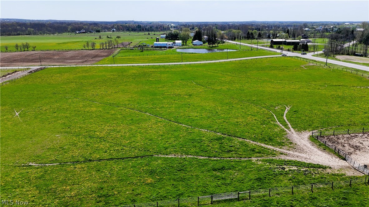 Burton Windsor Road Middlefield OH 44062