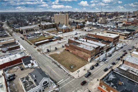 V/l Broadway Lorain OH 44052