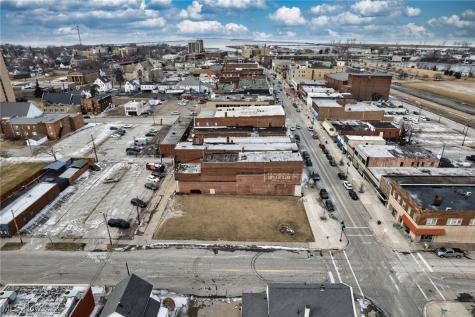 V/l Broadway Lorain OH 44052