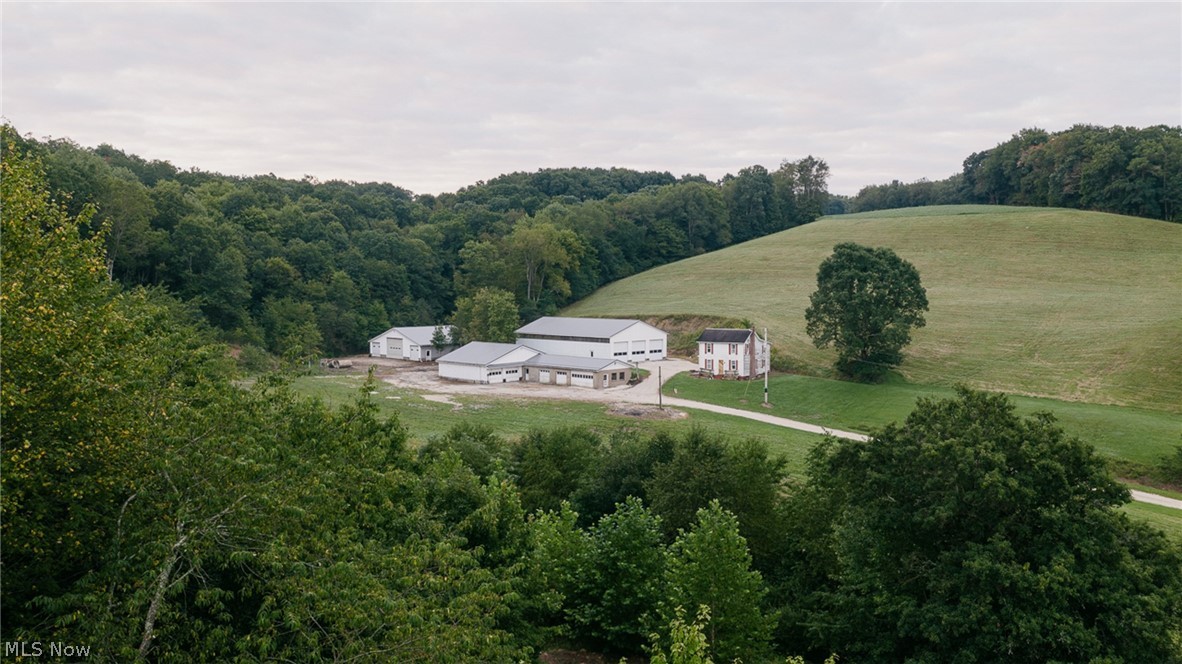 3116 Nickel Road NE Salineville OH 43945