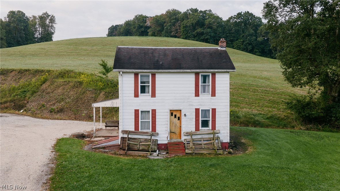 3116 Nickel Road NE Salineville OH 43945