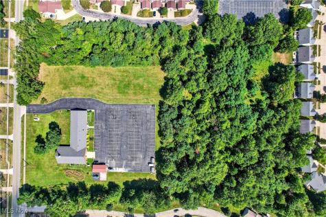 6689 Fry Road Middleburg Heights OH 44130