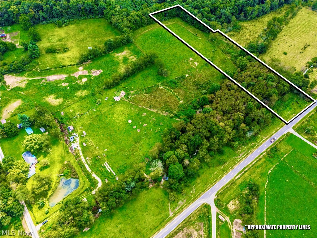 Indian Run Avenue SE Waynesburg OH 44688