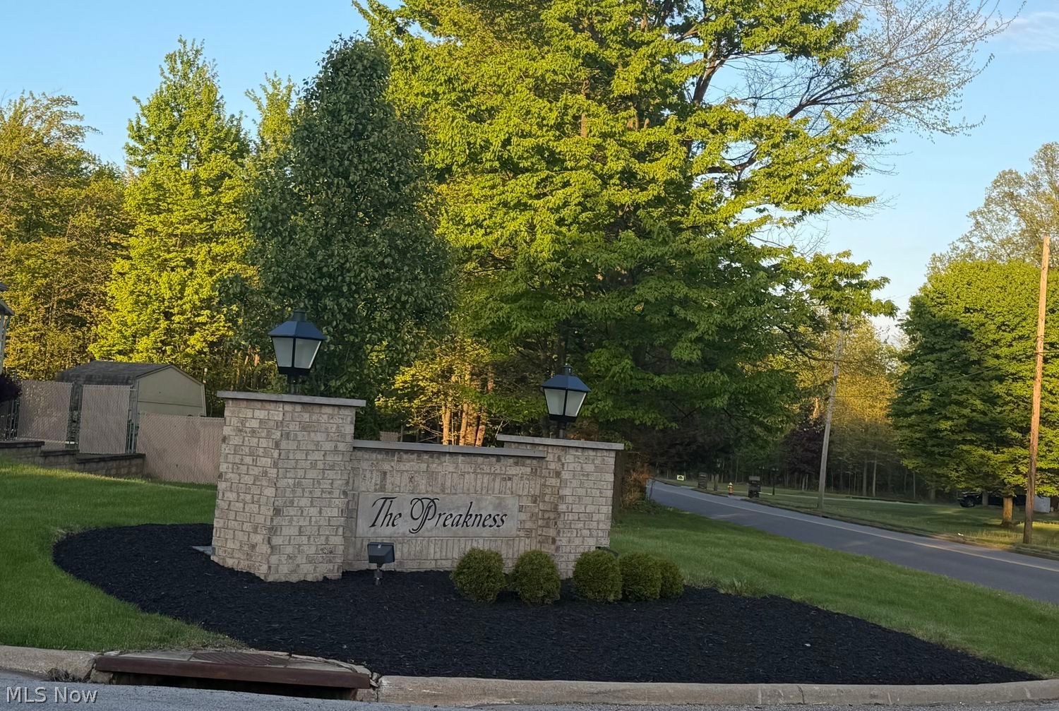 #5 Nashua Drive Youngstown OH 44515