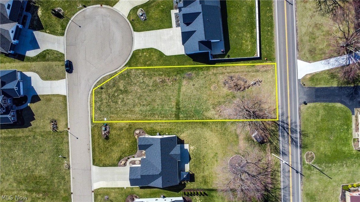 5727 Shadow Ridge Circle NW North Canton OH 44720
