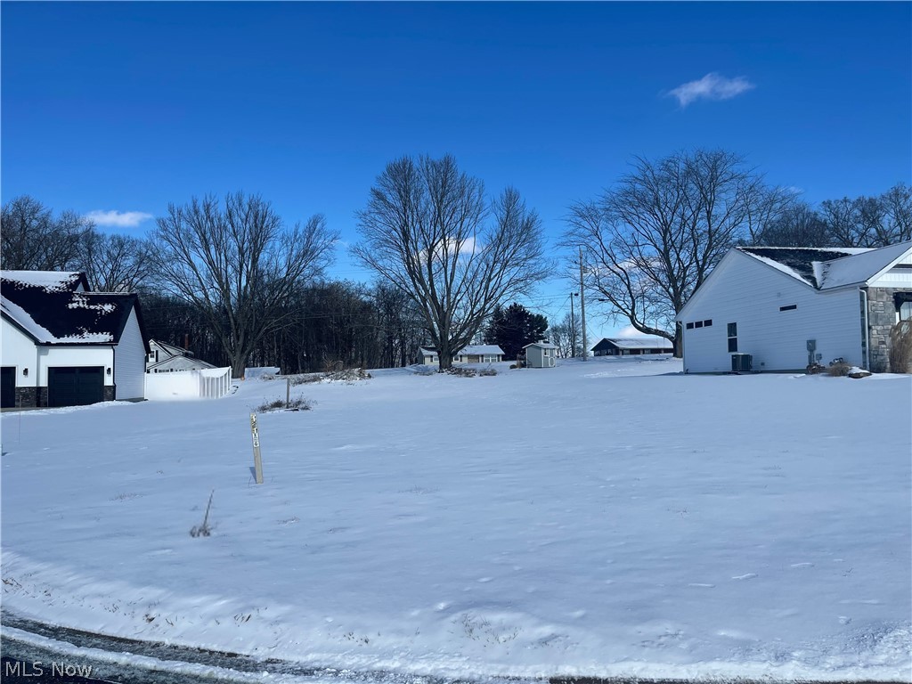 5727 Shadow Ridge Circle NW North Canton OH 44720