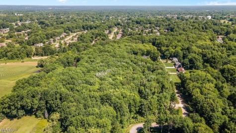 29 Colony Drive Alliance OH 44601