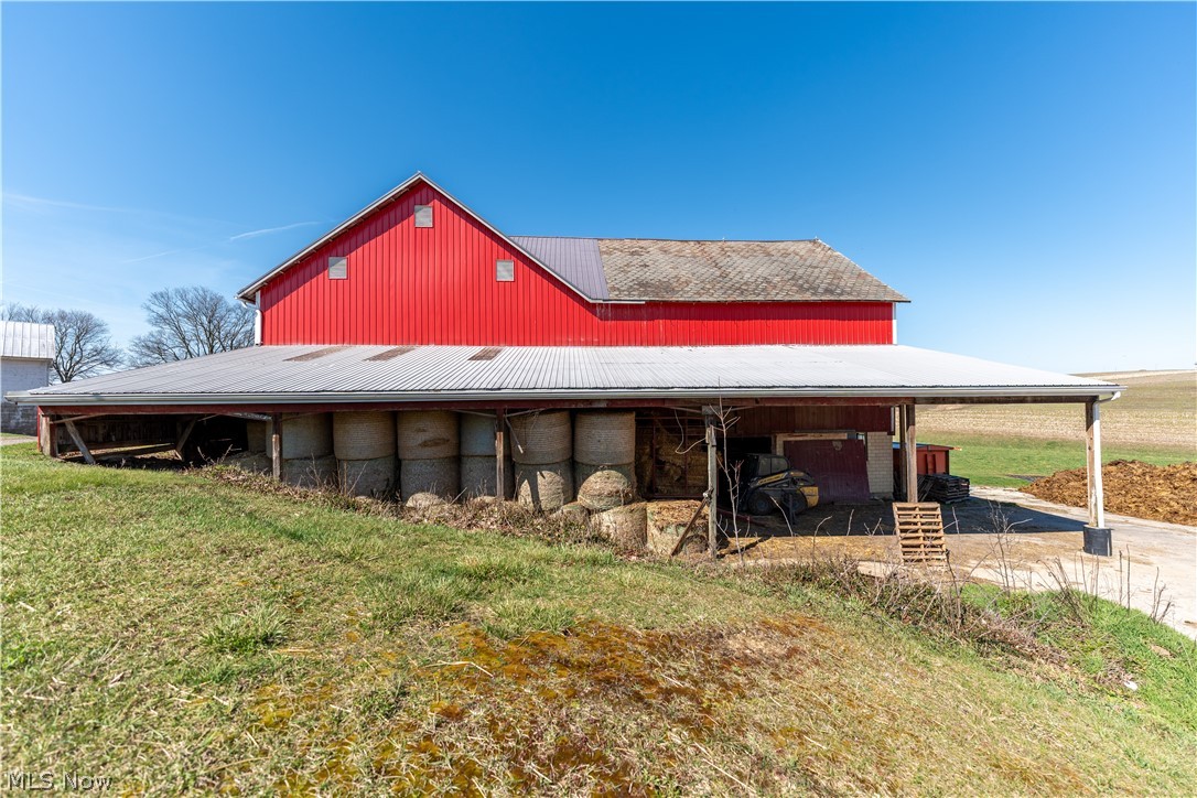 Pleasant Hill Drive Fresno OH 43824