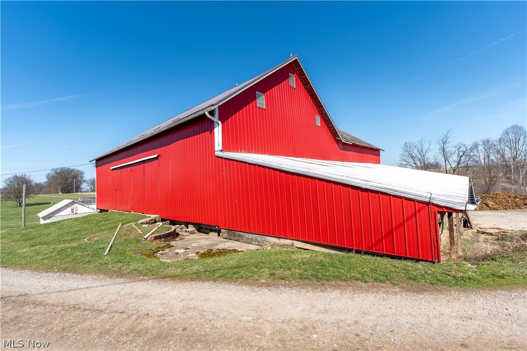 Pleasant Hill Drive Fresno OH 43824