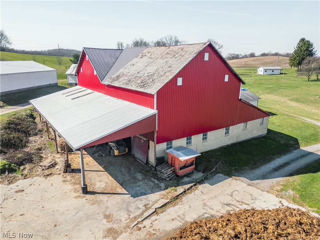 Pleasant Hill Drive Fresno OH 43824